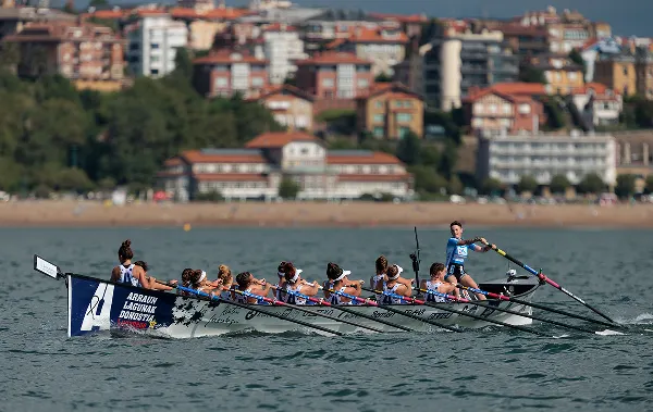 Ikurriña de Getxo — Aitor Arrizabalaga · Euskotren Liga